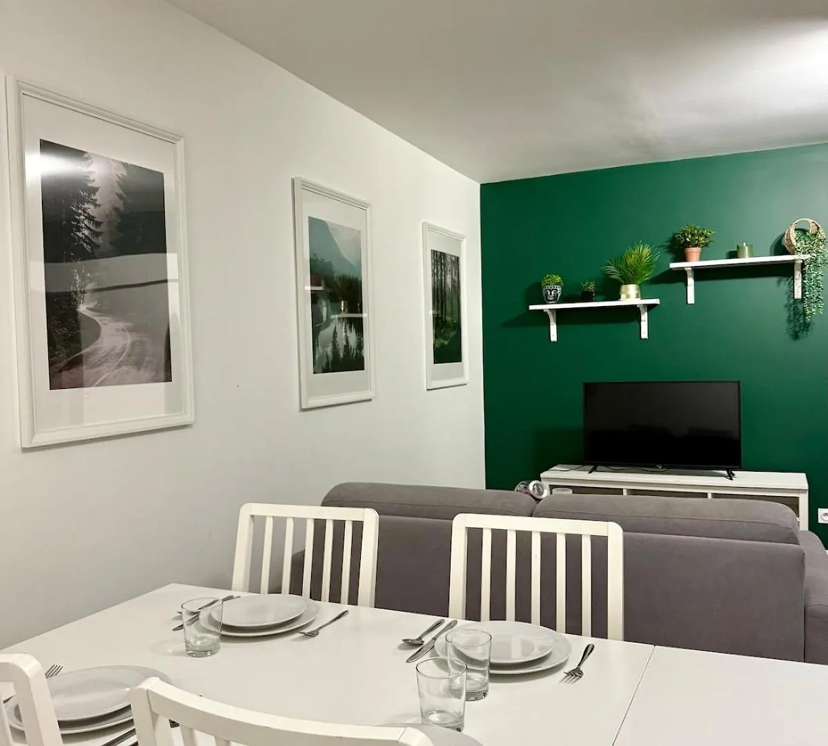 T2 Cosy Gare Chateaucreux Saint-Etienne  0*, Saint-Etienne (Loire) France